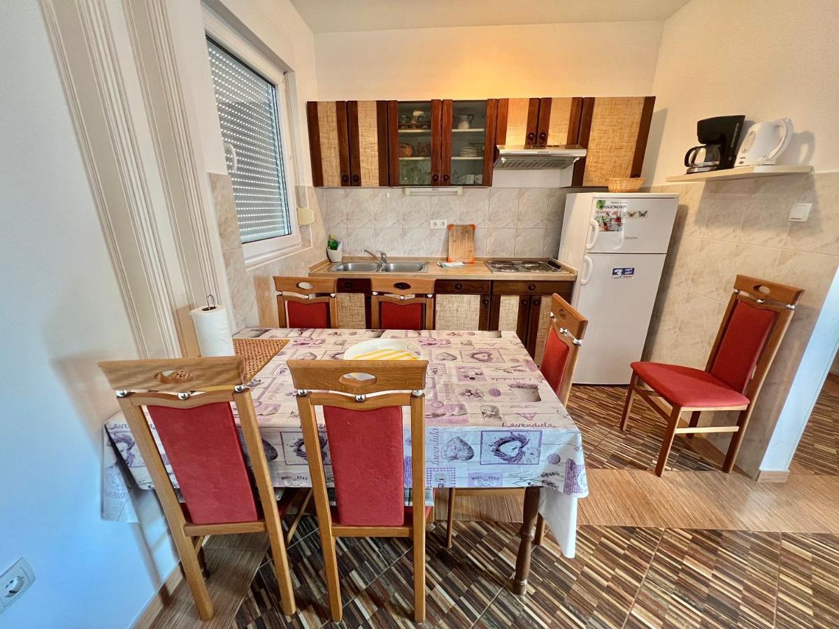 Apartmani Marija دْغاماي المظهر الخارجي الصورة